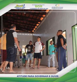 Prefeito e secretários visitam escolas que estão passando por reformas estruturais na sede do município