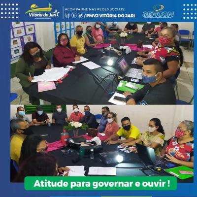 Reunião dos profissionais da educação do município para tratativas salariais, promoções e progressões funcionais dos servidores